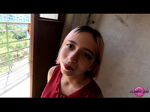 ❤️ סענסואַל תּלמיד סאַקס אַ פרעמדער אין די אָוטבאַקק - מיט זיין פּנים באַרען ווידעא ביי אונדז yi.wassell.ru ❌❤